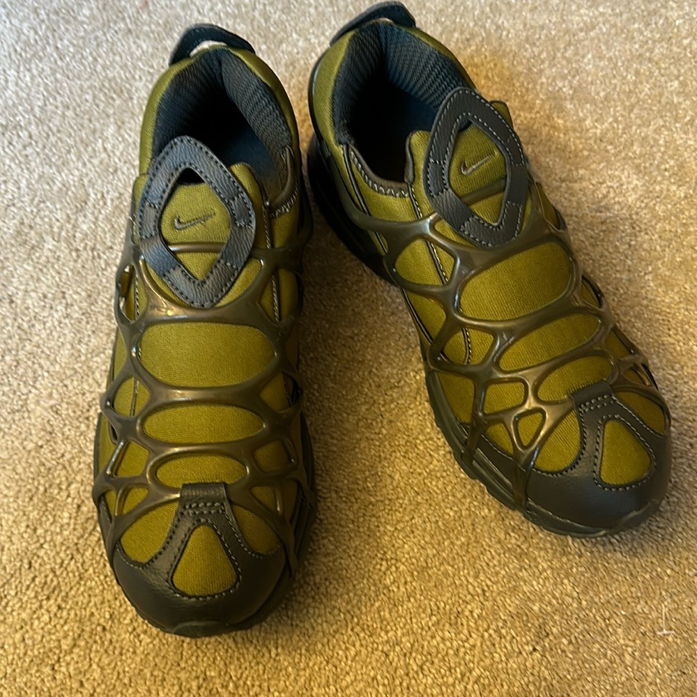 Nike 7.5 Shoes
